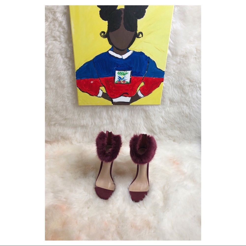 🆕 BURGUNDY FUR STRAP HEEL 👠